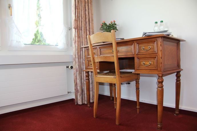 Imagen de la habitación del Hotel und Spezialit&auml;tenrestaurant zur Linde. Foto 14