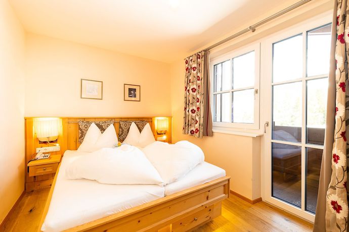 Imagen de la habitación del Hotel &uuml;bergossene Alm Resort. Foto 14