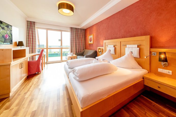 Imagen de la habitación del Hotel &uuml;bergossene Alm Resort. Foto 15
