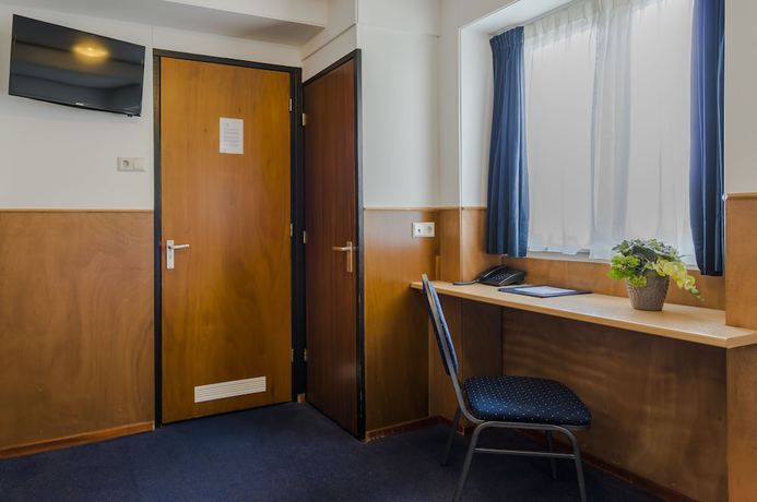 Imagen de la habitación del Hotel van Gelder. Foto 8