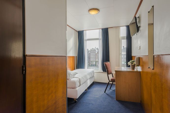 Imagen de la habitación del Hotel van Gelder. Foto 9