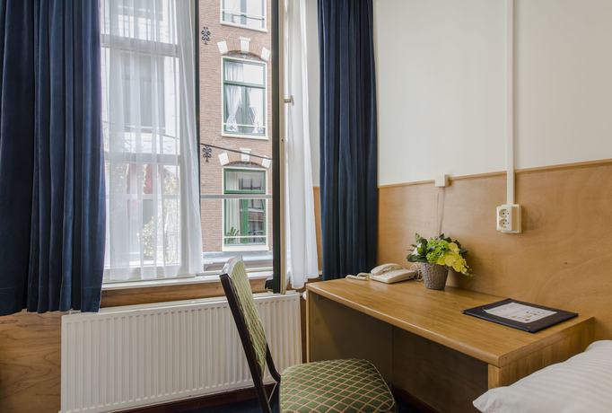 Imagen de la habitación del Hotel van Gelder. Foto 11