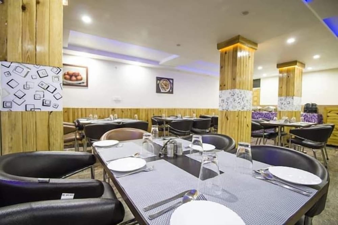 Imagen del bar/restaurante del Hotel vella marina group of hotels. Foto 3