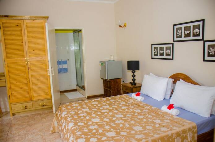 Imagen de la habitación del Hotel villarafia. Foto 20