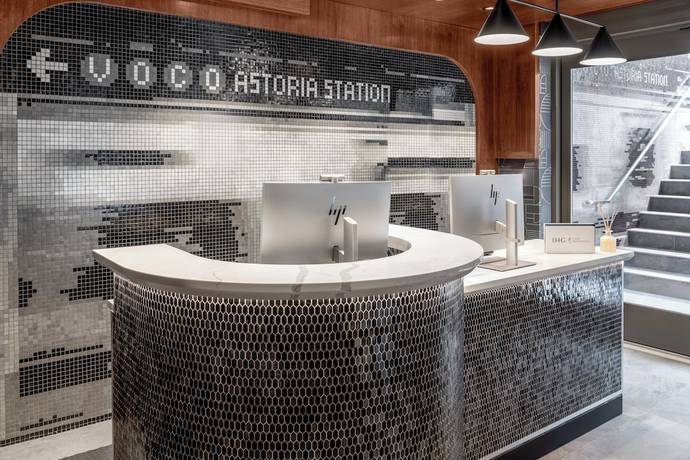 Imagen de los interiores del Hotel voco Astoria by IHG. Foto 16
