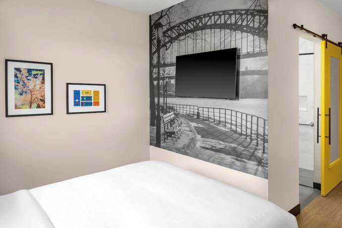 Imagen de la habitación del Hotel voco Astoria by IHG. Foto 14