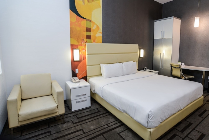 Imagen de la habitación del Hotel voco Fiorello - LaGuardia East, an IHG Hotel. Foto 6