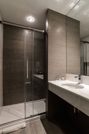 Imagen de la habitación del Hotel voco Fiorello - LaGuardia East, an IHG Hotel. Foto 9