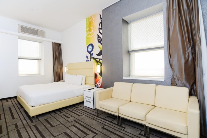 Imagen de la habitación del Hotel voco Fiorello - LaGuardia East, an IHG Hotel. Foto 10