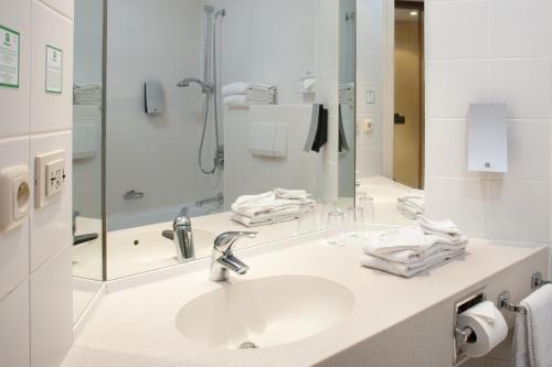Imagen de la habitación del Hotel voco Gent by IHG. Foto 6