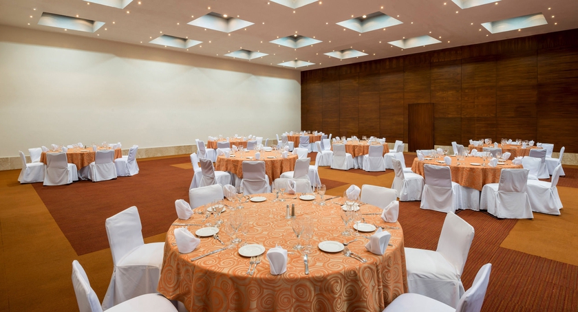 Imagen de los interiores del Hotel voco Guadalajara Expo by IHG. Foto 15