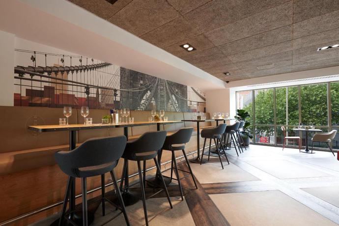Imagen del bar/restaurante del Hotel voco Leicester by IHG. Foto 2
