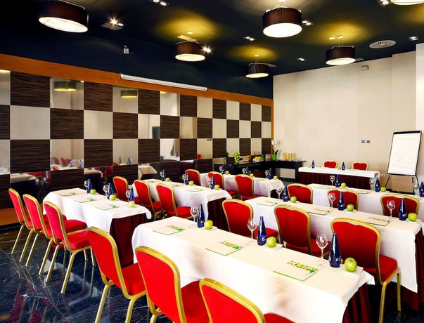 Imagen de los interiores del Hotel voco Madrid - Las Tablas by IHG. Foto 19
