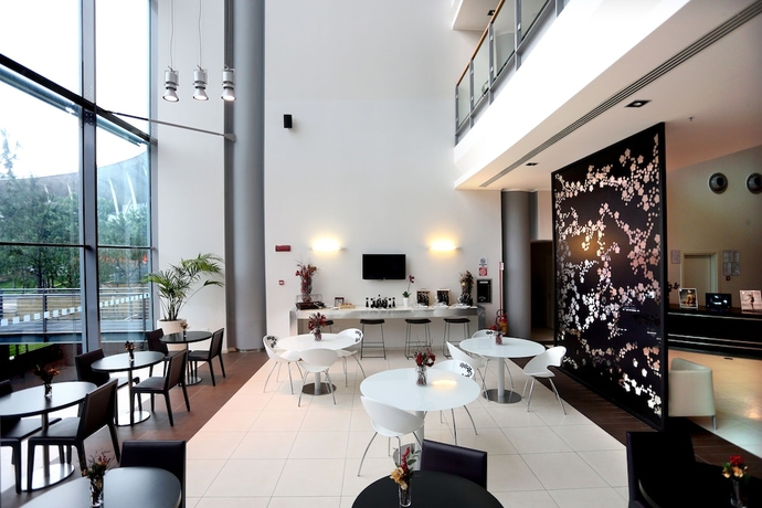 Imagen de los interiores del Hotel voco Nola - Naples Vulcano Buono by IHG. Foto 18