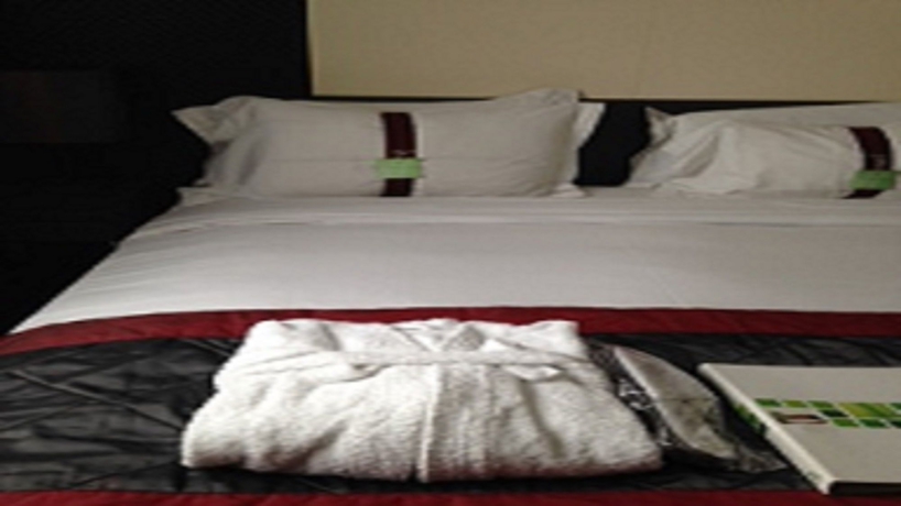 Imagen de la habitación del Hotel voco Paris Montparnasse. Foto 15