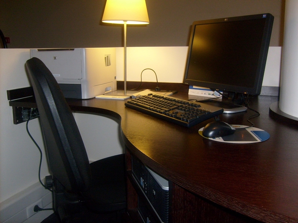 Imagen de los interiores del Hotel voco Paris - Porte de Clichy, an IHG. Foto 13