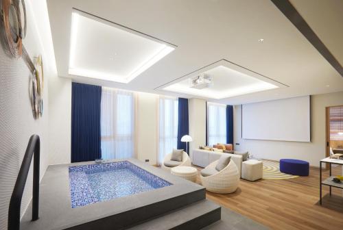 Imagen de los interiores del Hotel voco Seoul Gangnam, an IHG. Foto 19