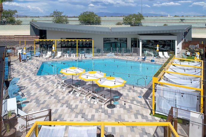 Imagen de los interiores del Hotel voco The Tuxon by IHG. Foto 16