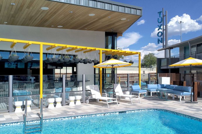 Imagen de los interiores del Hotel voco The Tuxon by IHG. Foto 18