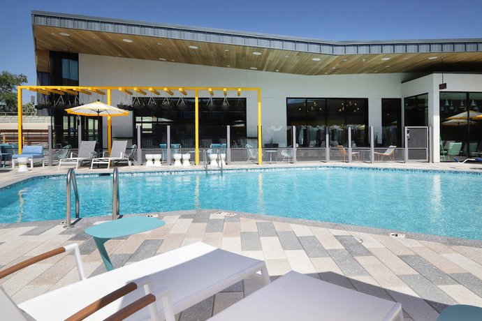 Imagen de los interiores del Hotel voco The Tuxon by IHG. Foto 19