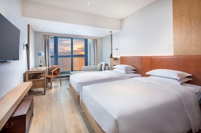 Imagen de la habitación del Hotel voco Thousand Island Lake, an IHG Hotel. Foto 11