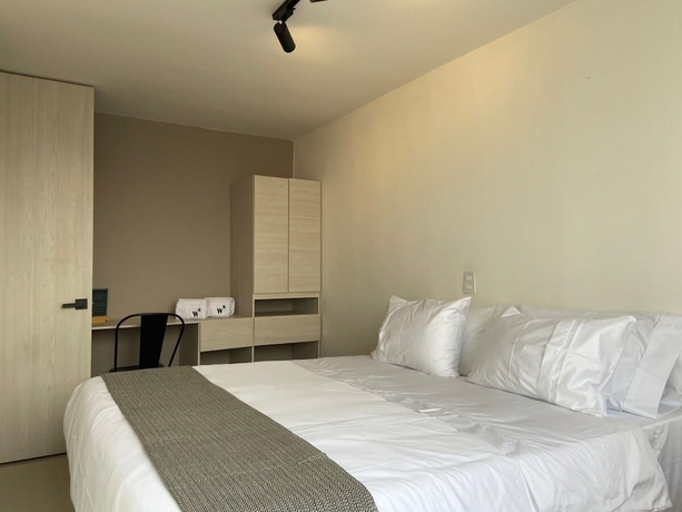 Imagen de la habitación del Hotel w Magnificent 1BR With Terrace at Poblado. Foto 12