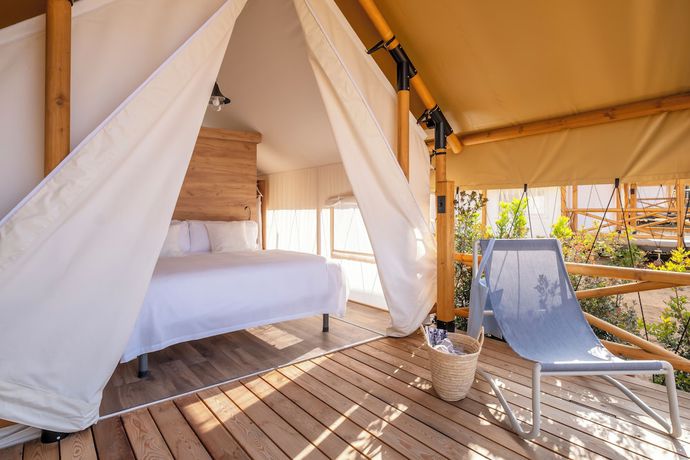 Imagen de la habitación del Hotel wecamp C&aacute;diz. Foto 4