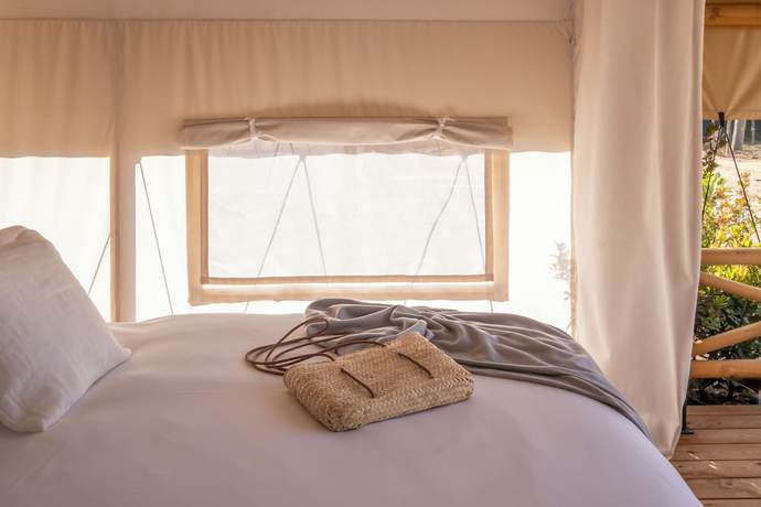 Imagen de la habitación del Hotel wecamp C&aacute;diz. Foto 8