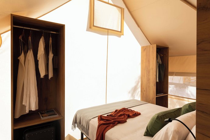 Imagen de la habitación del Hotel wecamp C&aacute;diz. Foto 9