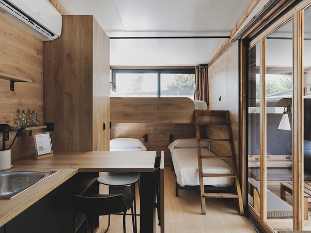 Imagen de la habitación del Hotel wecamp J&aacute;vea. Foto 5