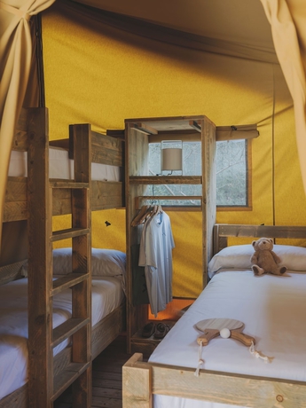 Imagen de la habitación del Hotel wecamp l\'Escala Punta Mil&agrave;. Foto 7