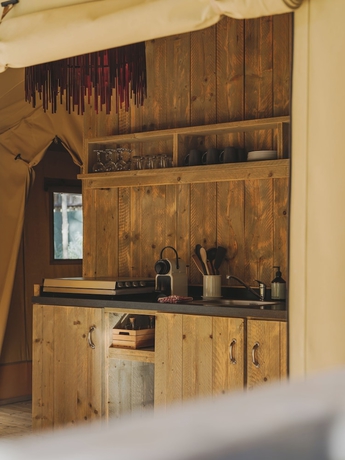 Imagen de la habitación del Hotel wecamp l\'Escala Punta Mil&agrave;. Foto 10