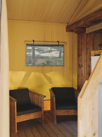 Imagen de la habitación del Hotel wecamp l\'Escala Punta Mil&agrave;. Foto 16