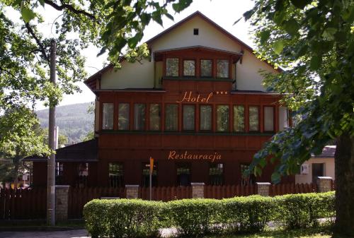 Imagen general del Hotel Świerad&oacute;w. Foto 6