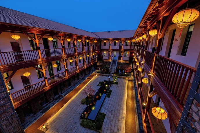 Imagen de los exteriores del Hotel world guanyunli hotel. Foto 8