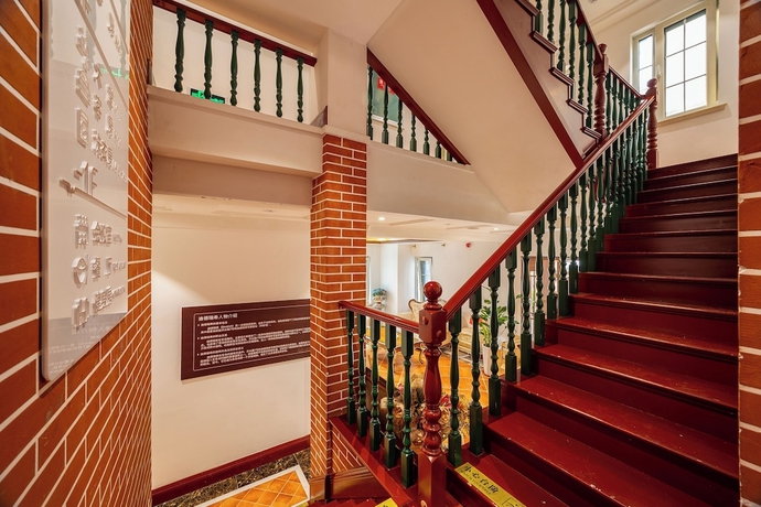 Imagen de los interiores del Hotel world hotel qing dao zhan qiao. Foto 13
