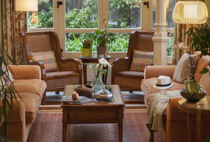 Imagen del bar/restaurante del Hotel y Apartamentos Casona De La Paca. Foto 4