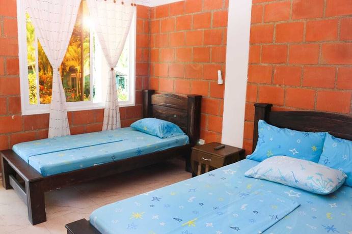Imagen de la habitación del Hotel y Caba&ntilde;as Costa Real. Foto 6