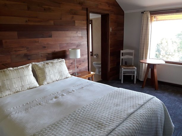 Imagen de la habitación del Hotel y Caba&ntilde;as El Parque. Foto 11