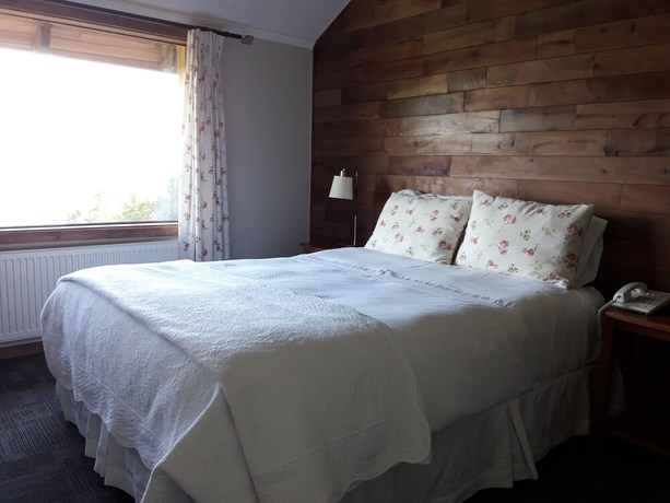 Imagen de la habitación del Hotel y Caba&ntilde;as El Parque. Foto 13