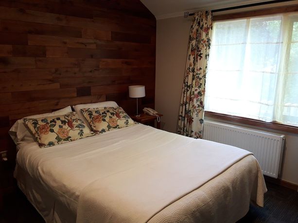 Imagen de la habitación del Hotel y Caba&ntilde;as El Parque. Foto 18