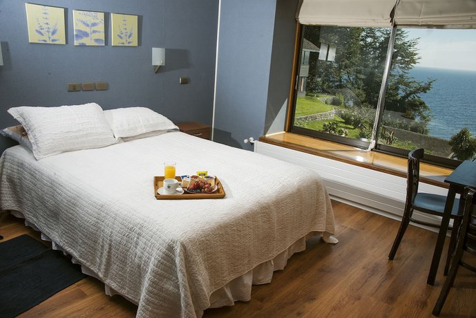 Imagen de la habitación del Hotel y Caba&ntilde;as Puerto Pilar. Foto 2