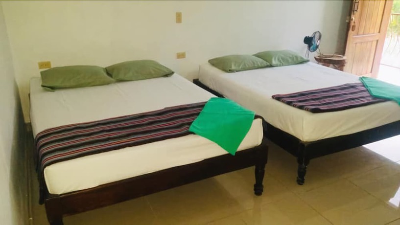 Imagen de la habitación del Hotel y Hostal Yaxkin Copan. Foto 8