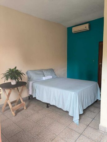 Imagen de la habitación del Hotel y Restaurante Casa Jardines. Foto 15