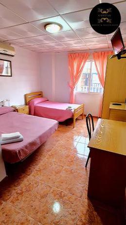 Imagen de la habitación del Hotel y Restaurante Costas. Foto 18