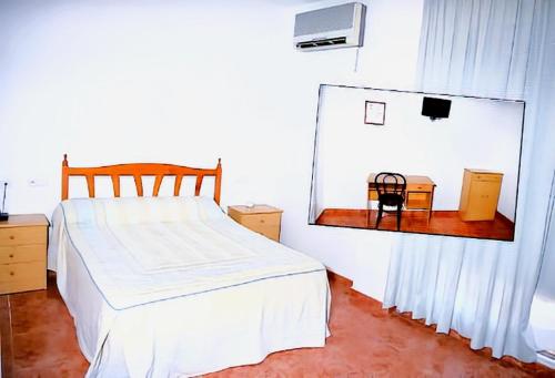 Imagen de la habitación del Hotel y Restaurante Costas. Foto 20