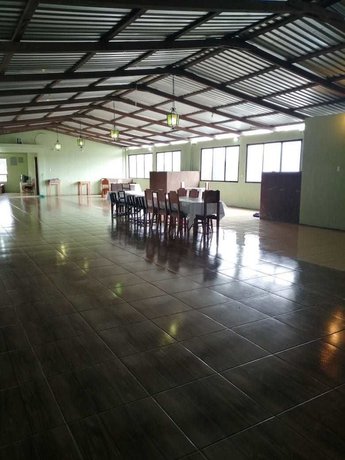 Imagen del bar/restaurante del Hotel y Restaurante Dubai. Foto 2