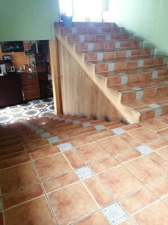 Imagen de los interiores del Hotel y Restaurante Dubai. Foto 18