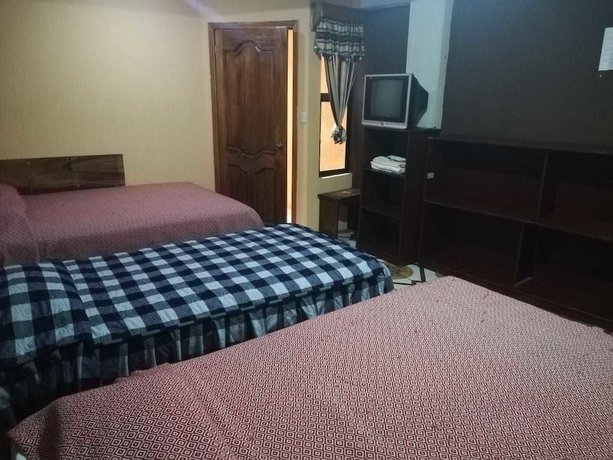 Imagen de la habitación del Hotel y Restaurante Dubai. Foto 14