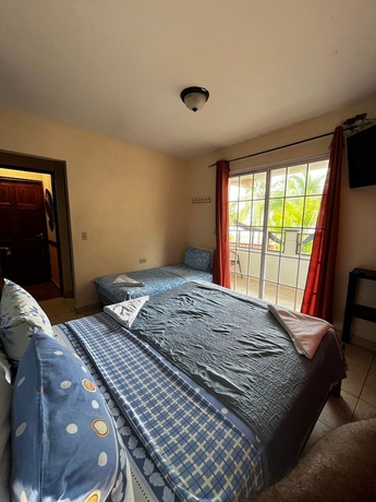 Imagen de la habitación del Hotel y Restaurante Mama Ines. Foto 7